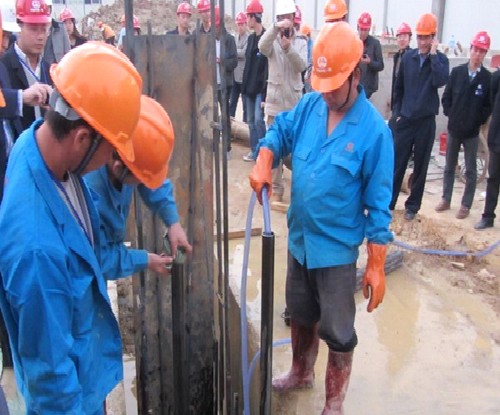 鉗壓式5G影院5G天天爽綁紮鋼筋籠